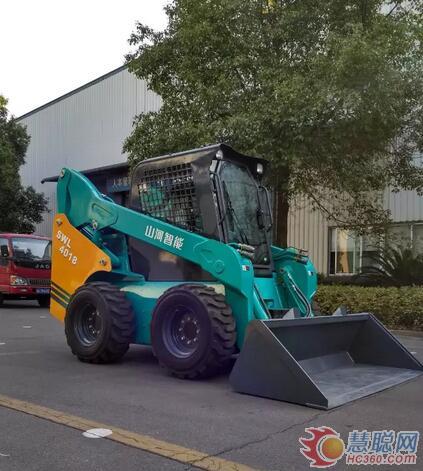 新品品鉴：山河智能SWL4018滑移装载机盛装起航